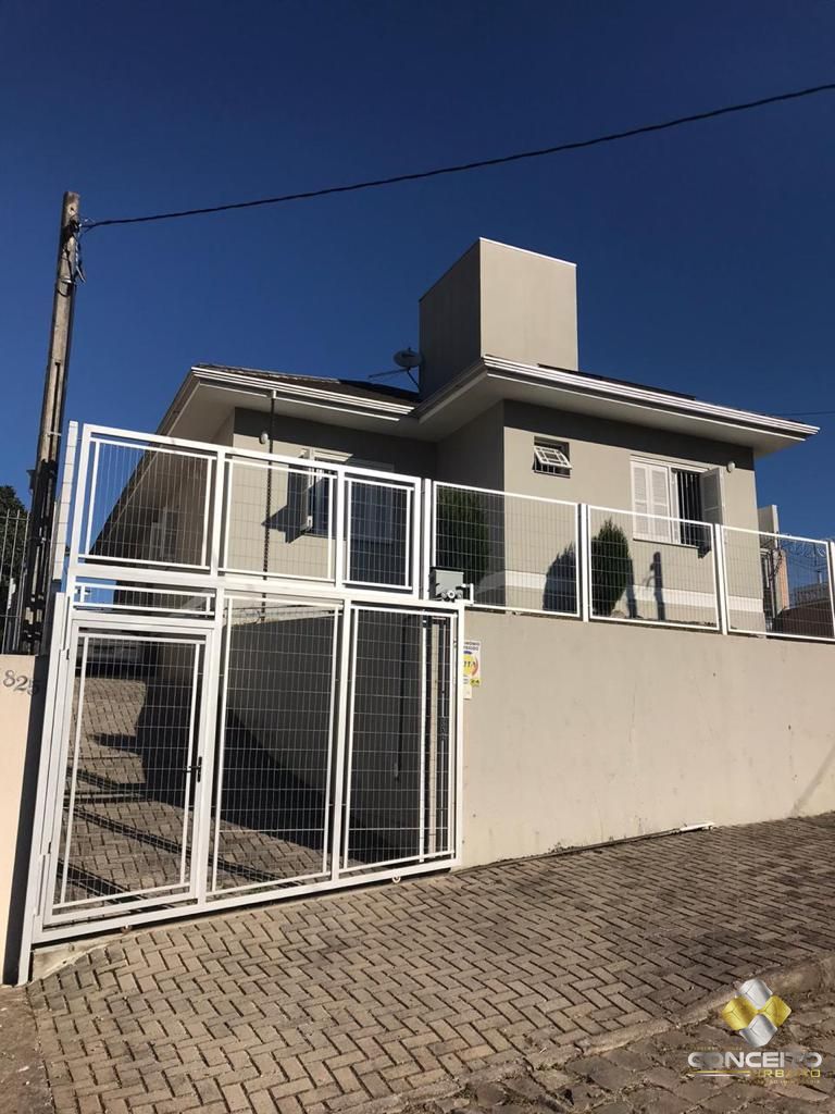 Casa à venda com 3 quartos, 190m² - Foto 2