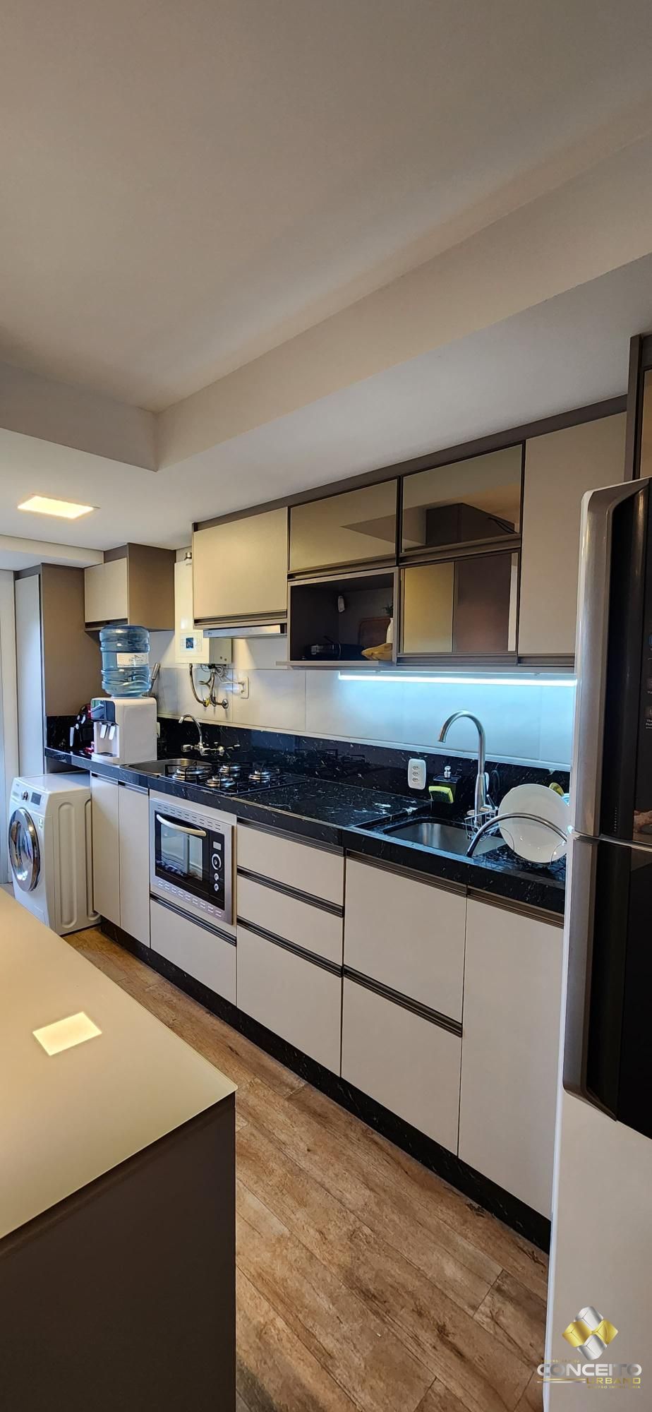 Apartamento à venda com 2 quartos, 67m² - Foto 24