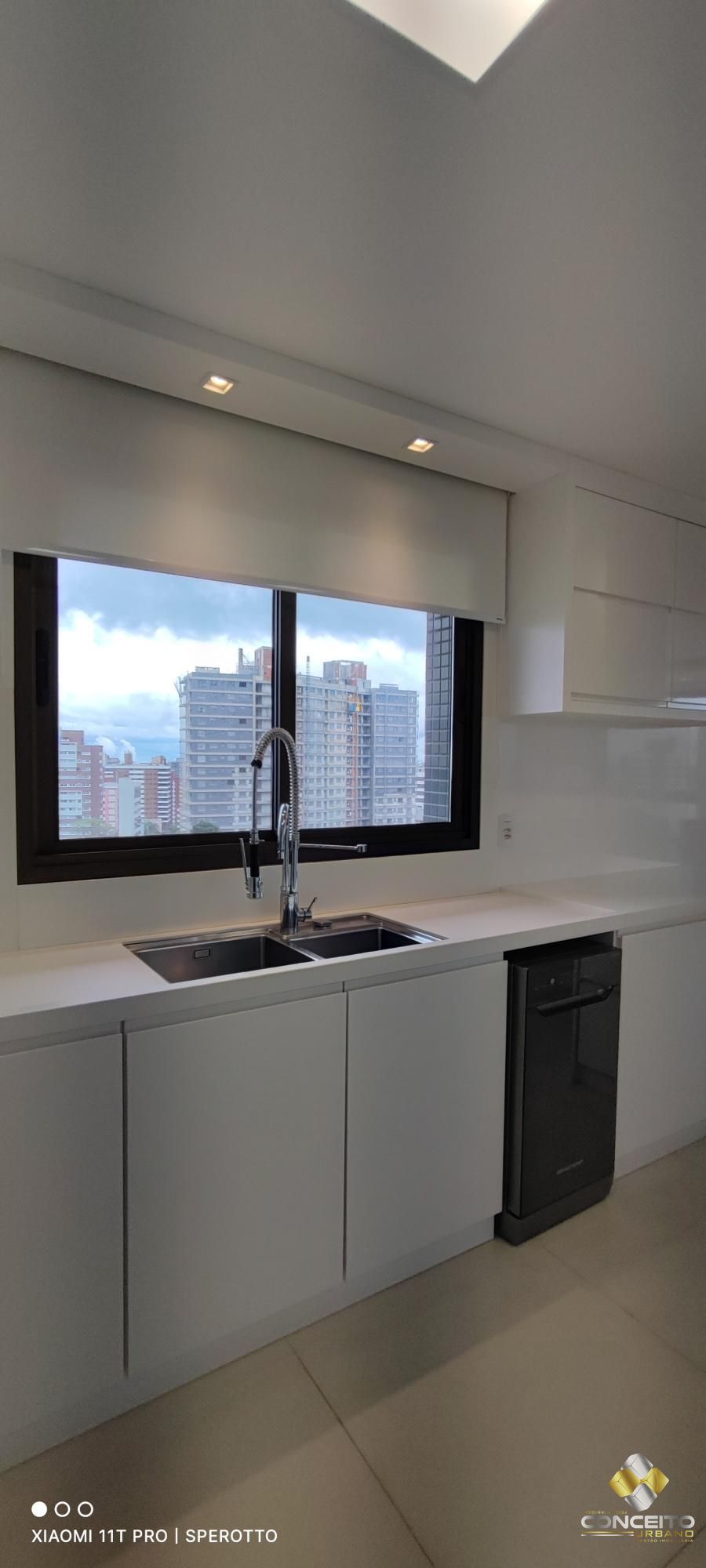 Apartamento à venda com 3 quartos, 202m² - Foto 27