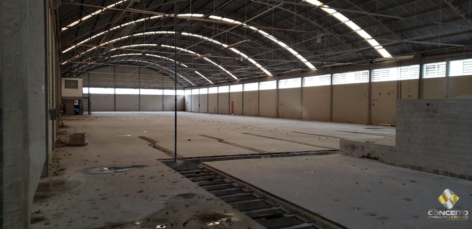 Depósito-Galpão-Armazém para alugar com 6 quartos, 4500m² - Foto 19