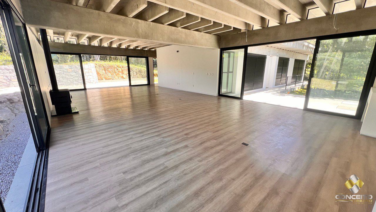 Casa à venda com 4 quartos, 245m² - Foto 19