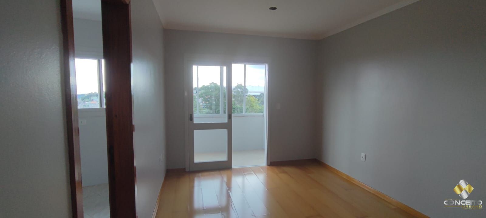 img143124599