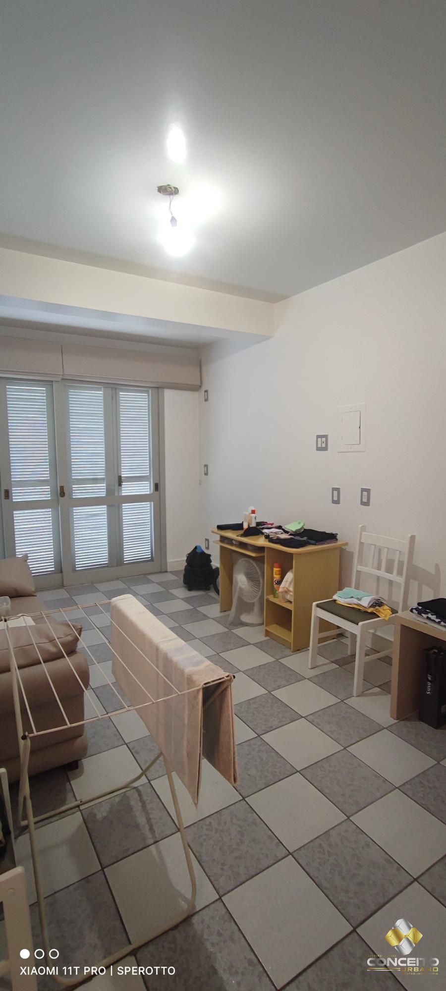 Casa à venda com 3 quartos, 210m² - Foto 27