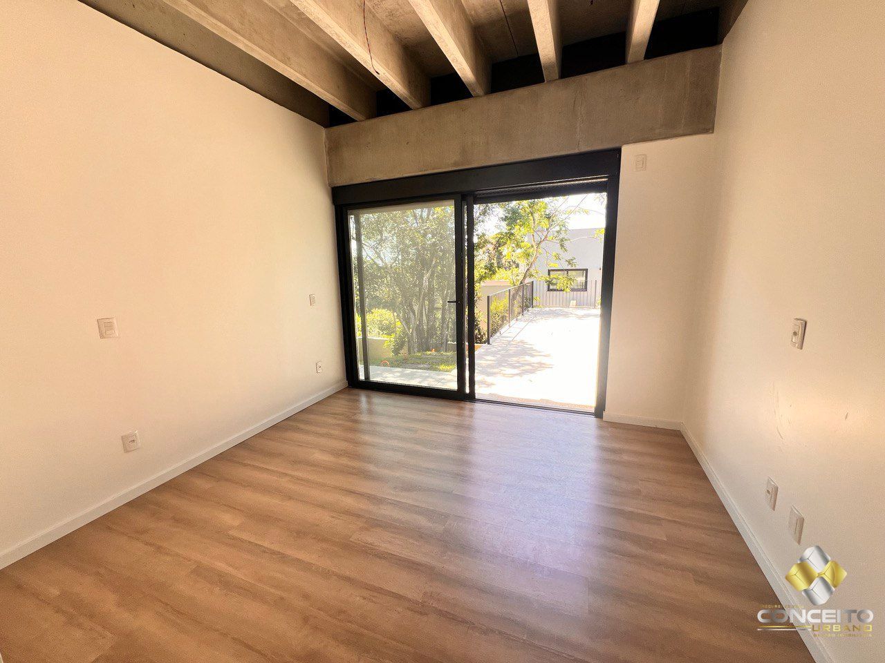 Casa à venda com 4 quartos, 245m² - Foto 32