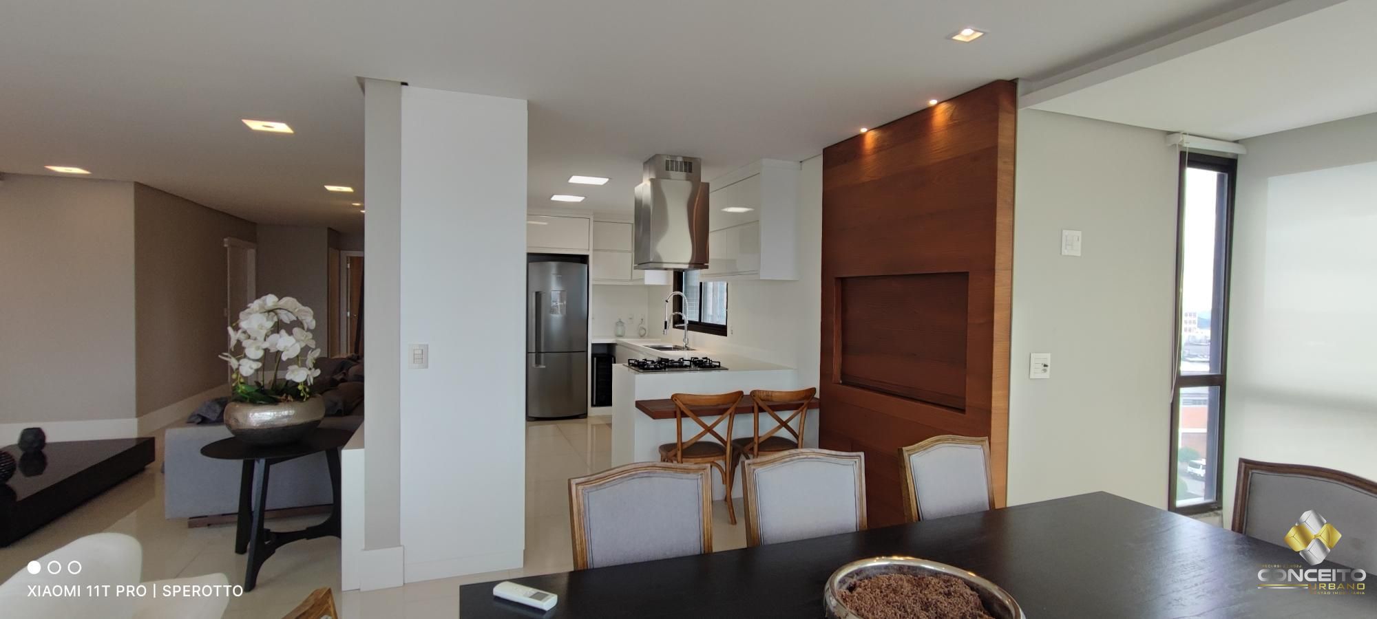 Apartamento à venda com 3 quartos, 202m² - Foto 33