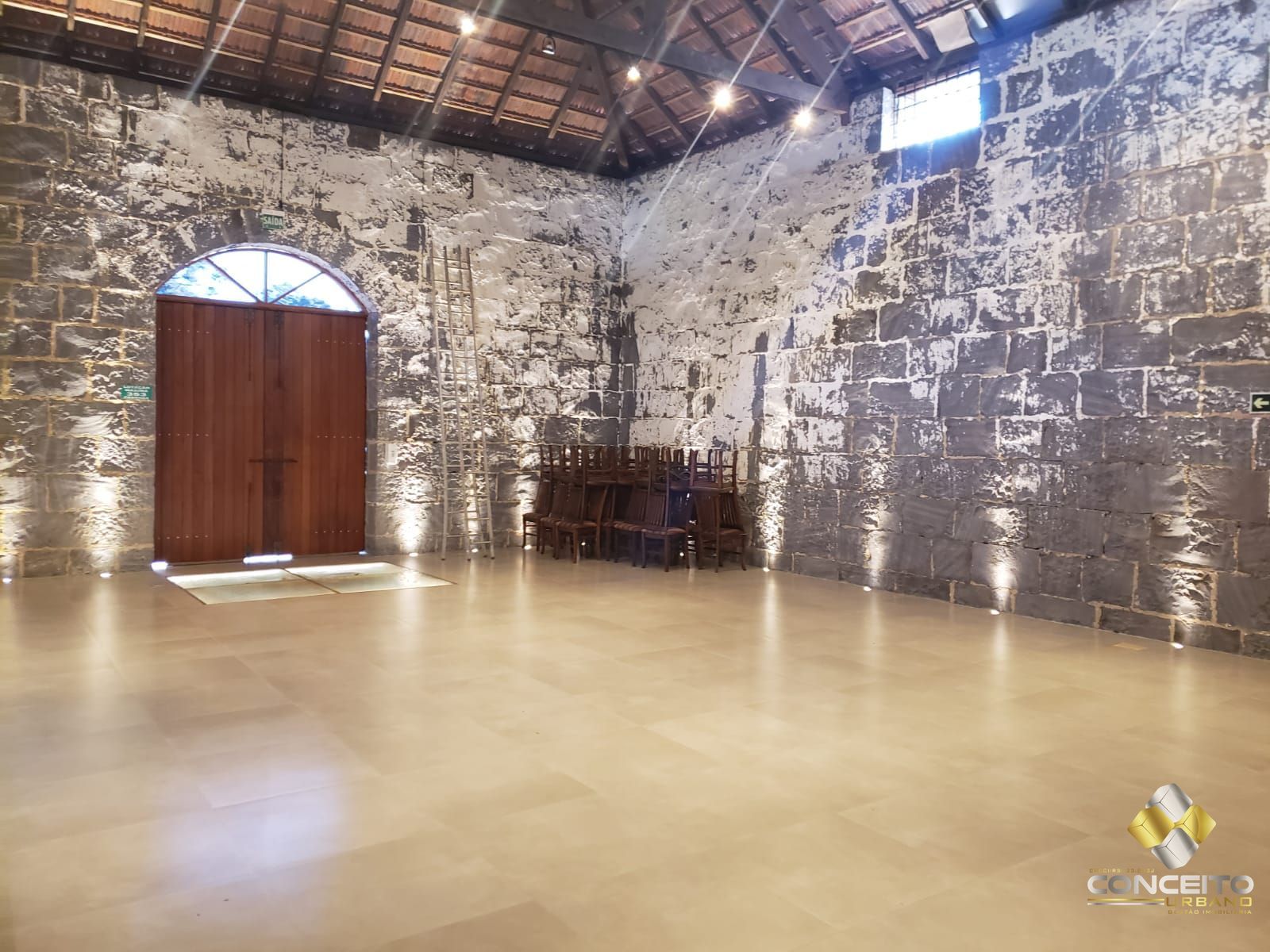 Prédio Inteiro à venda com 3 quartos, 860m² - Foto 32