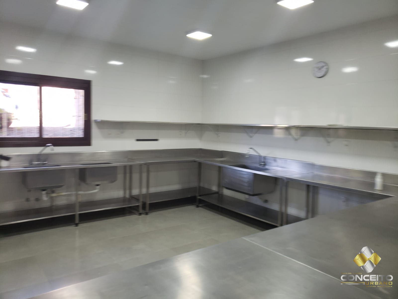 Prédio Inteiro à venda com 3 quartos, 860m² - Foto 62