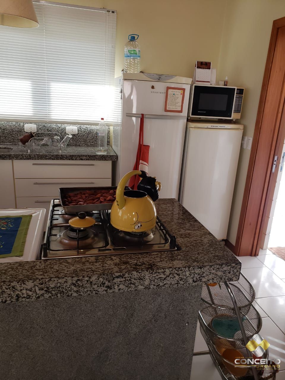 Casa à venda com 5 quartos, 181m² - Foto 11