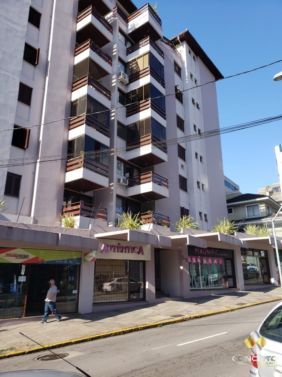 Apartamento à venda com 3 quartos, 236m² - Foto 2