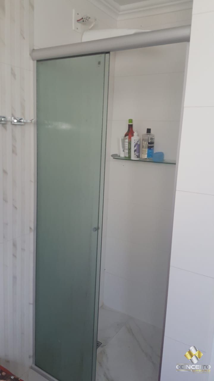 Apartamento à venda com 3 quartos, 121m² - Foto 3