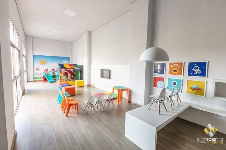 Apartamento à venda com 2 quartos, 67m² - Foto 4