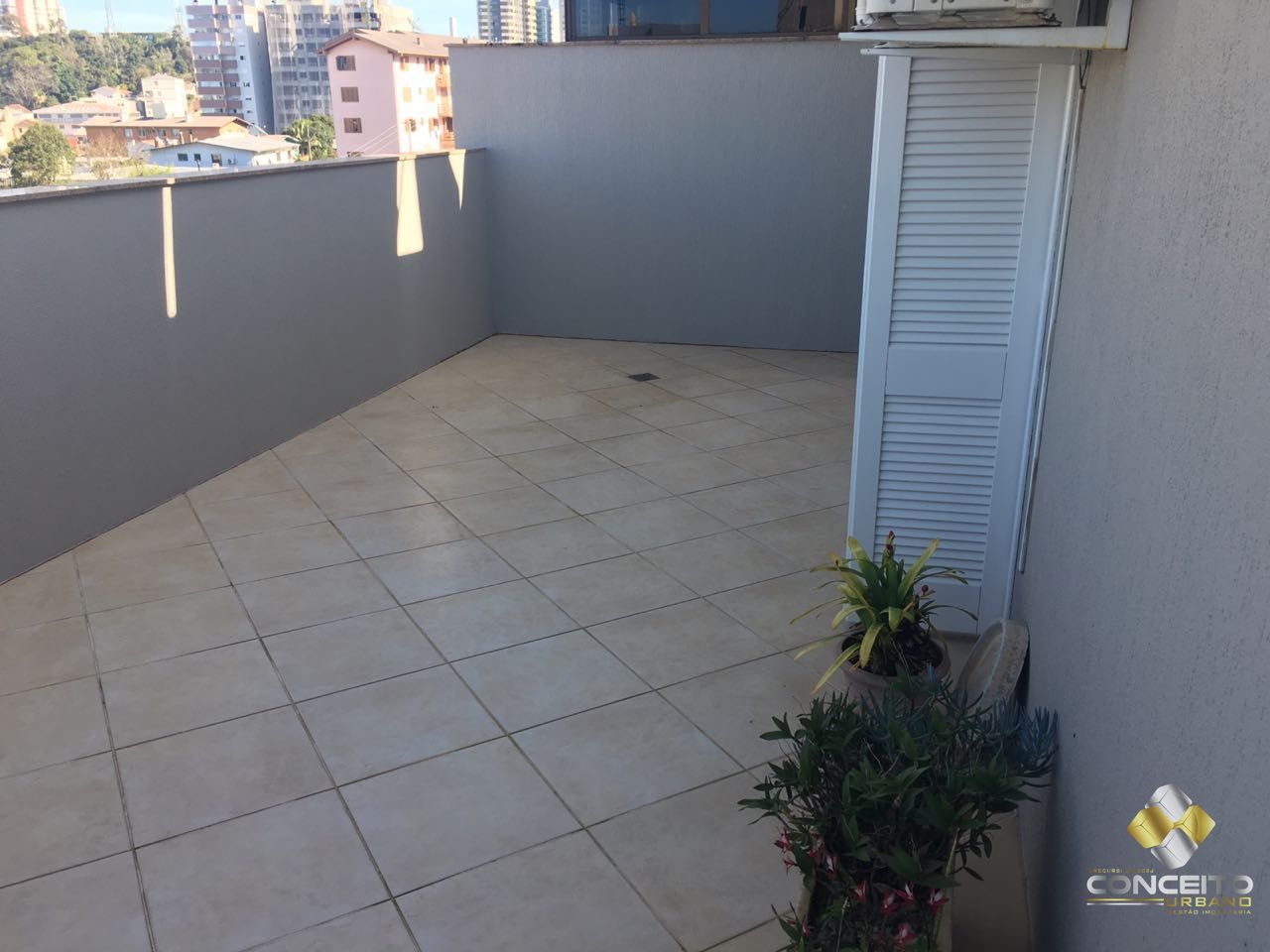 Apartamento à venda com 3 quartos, 176m² - Foto 12