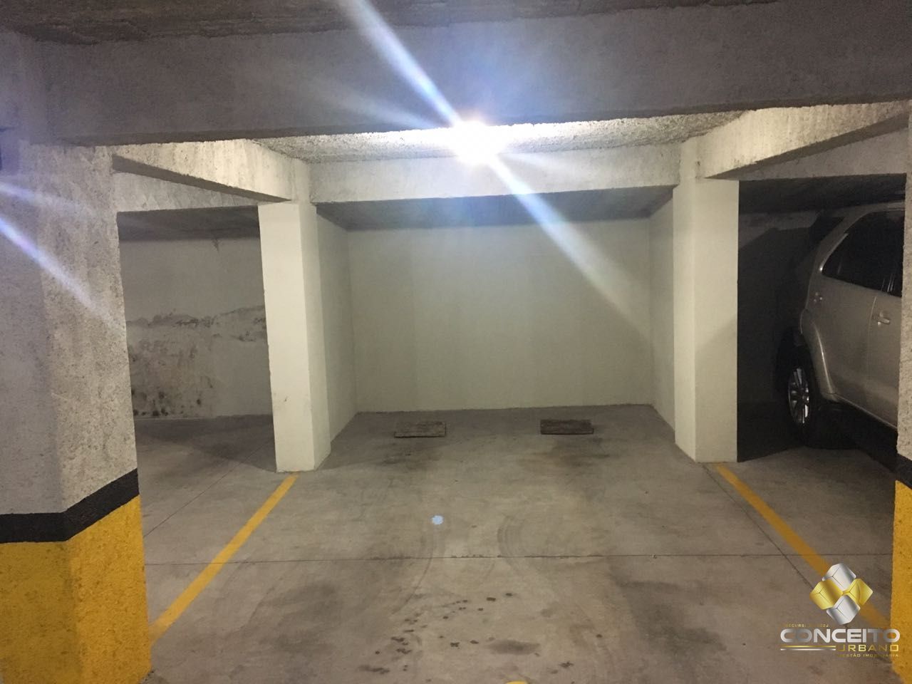 Apartamento à venda com 3 quartos, 176m² - Foto 11