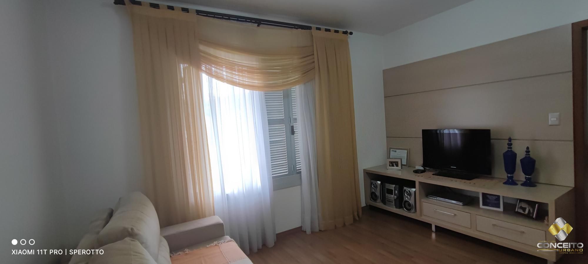 Casa à venda com 3 quartos, 210m² - Foto 22