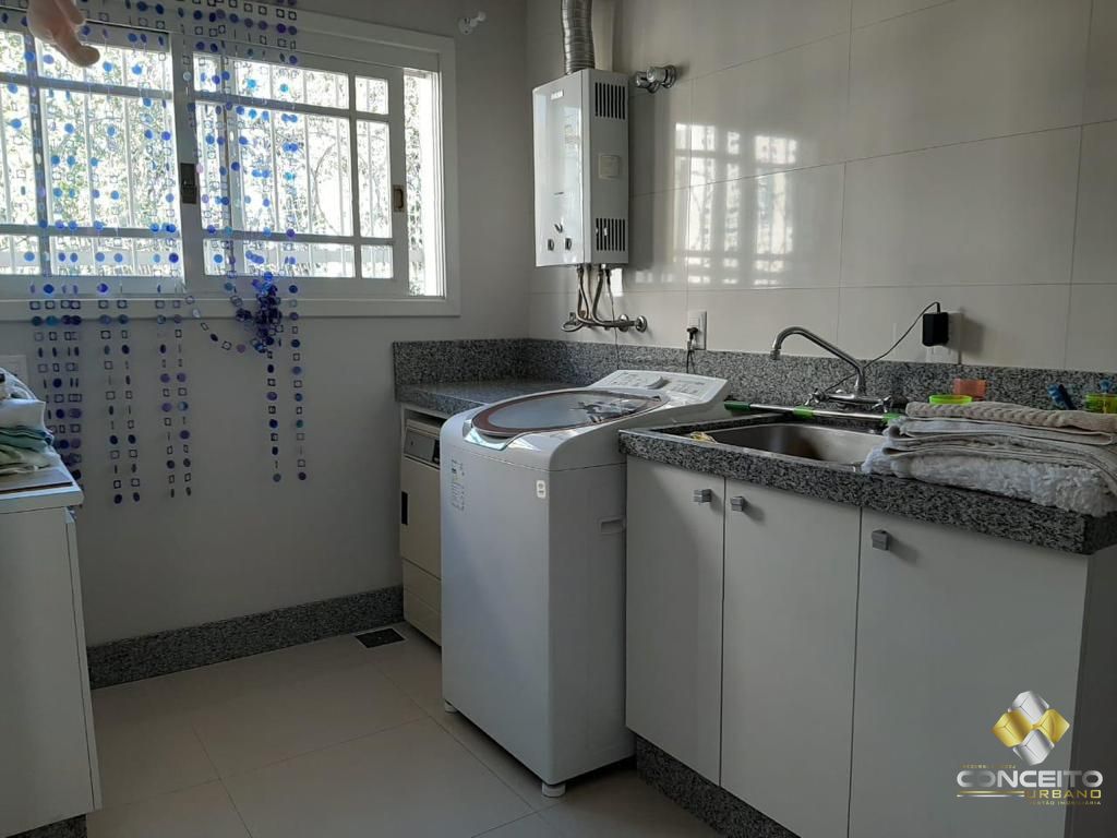 Casa à venda com 3 quartos, 190m² - Foto 14