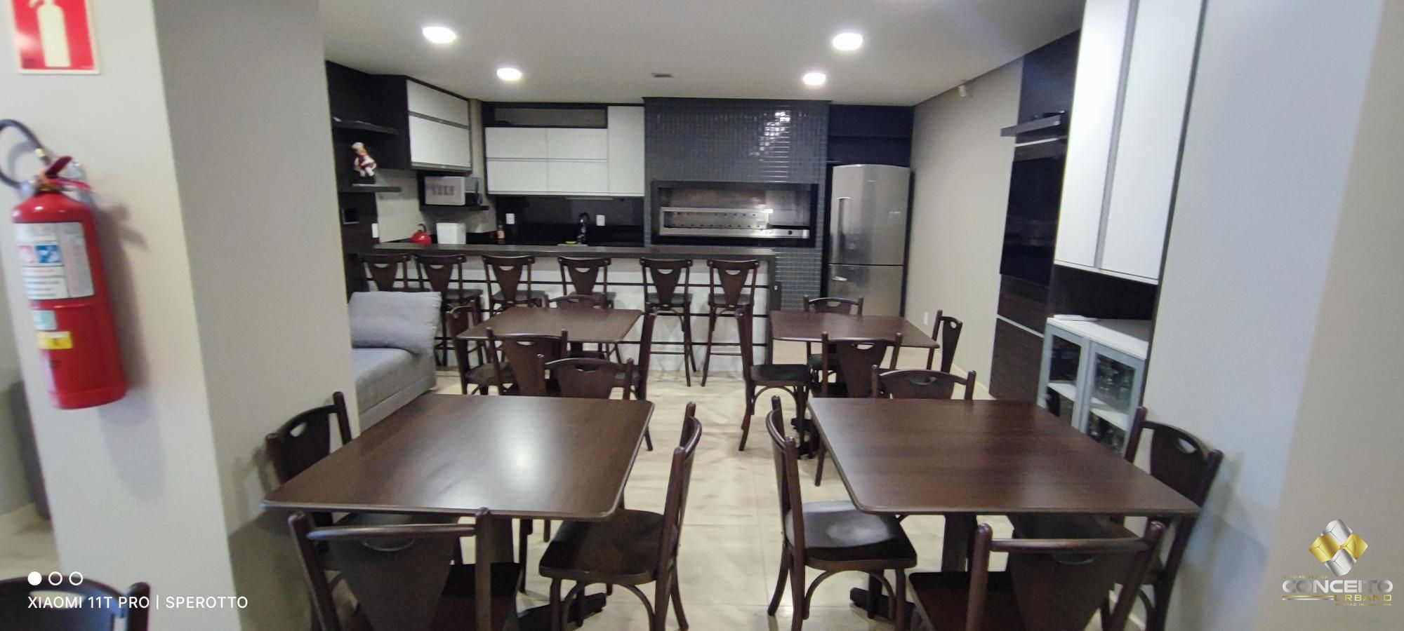 Apartamento à venda com 3 quartos, 202m² - Foto 17