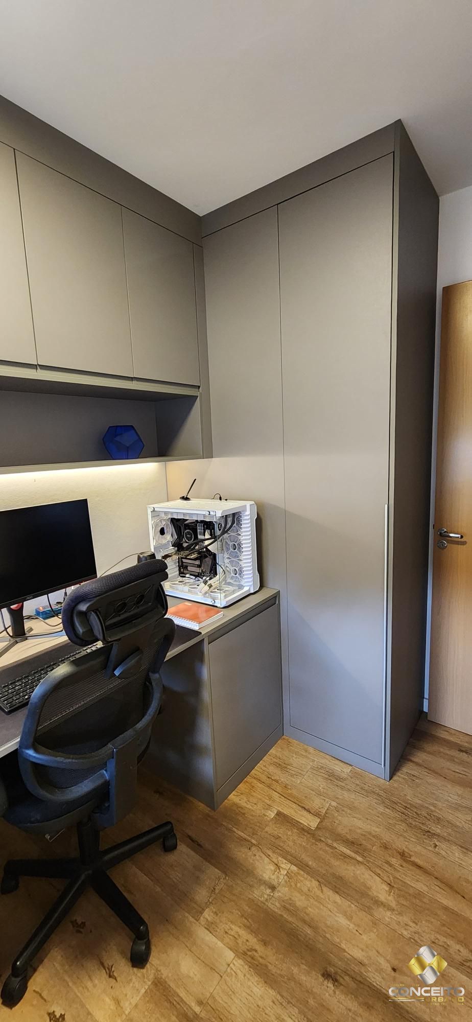 Apartamento à venda com 2 quartos, 67m² - Foto 31