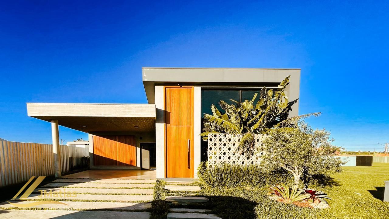 Casa 4 dormitórios à venda Vilas do Mar Passo de Torres/SC