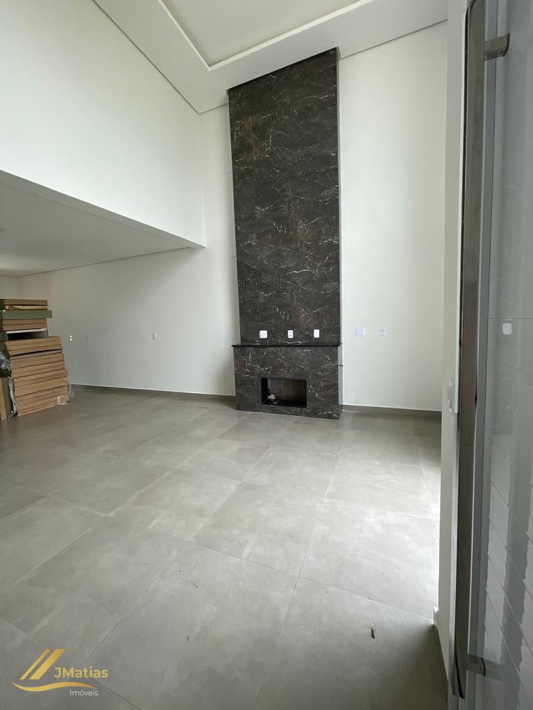 Casa, 3 quartos, 149 m² - Foto 1