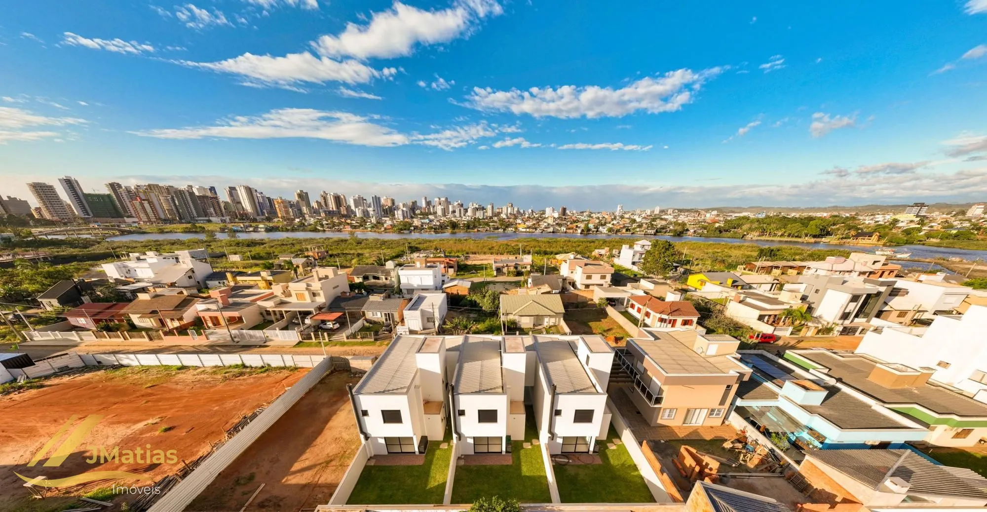 Apartamento, 3 quartos, 161 m² - Foto 2