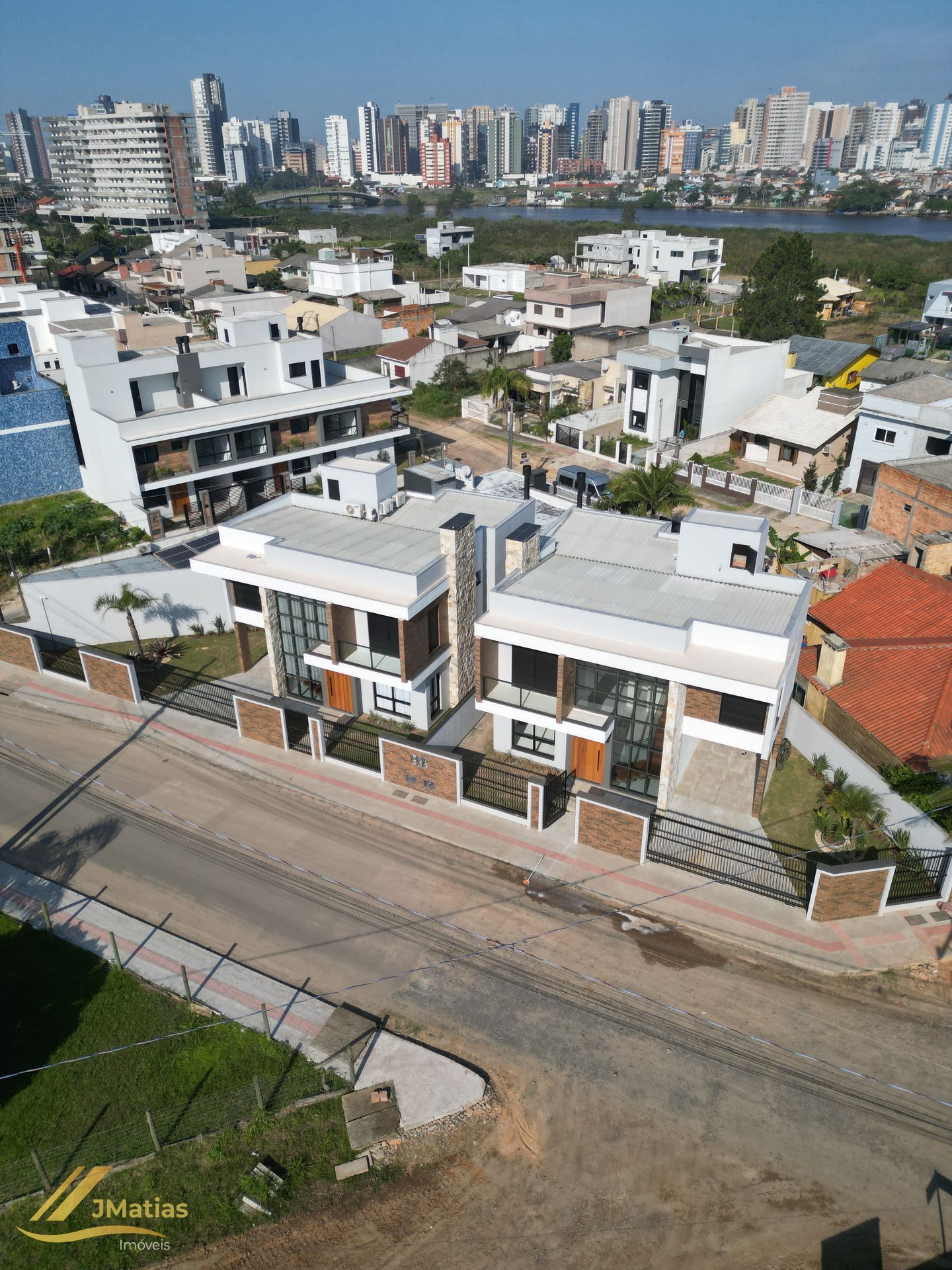 Casa, 3 quartos, 185 m² - Foto 1