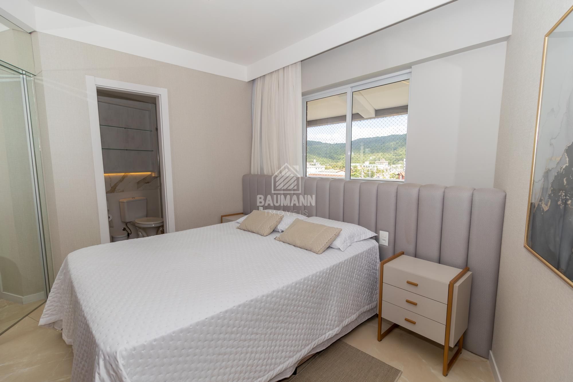 Apartamento à venda com 3 quartos, 111m² - Foto 19