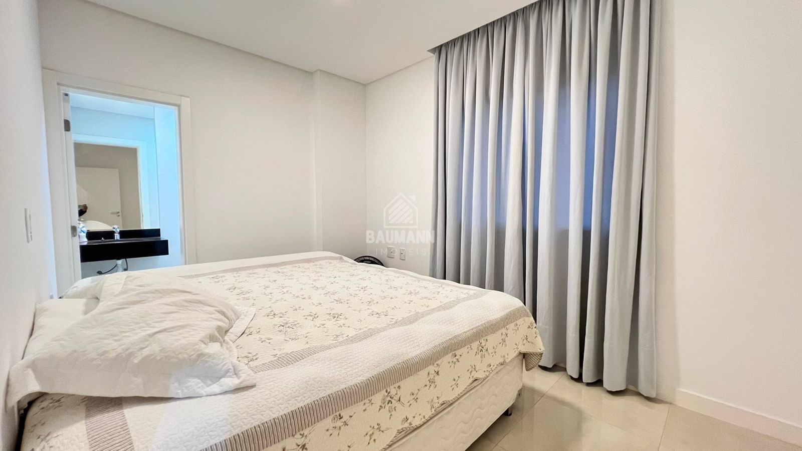 Apartamento à venda com 3 quartos, 120m² - Foto 12