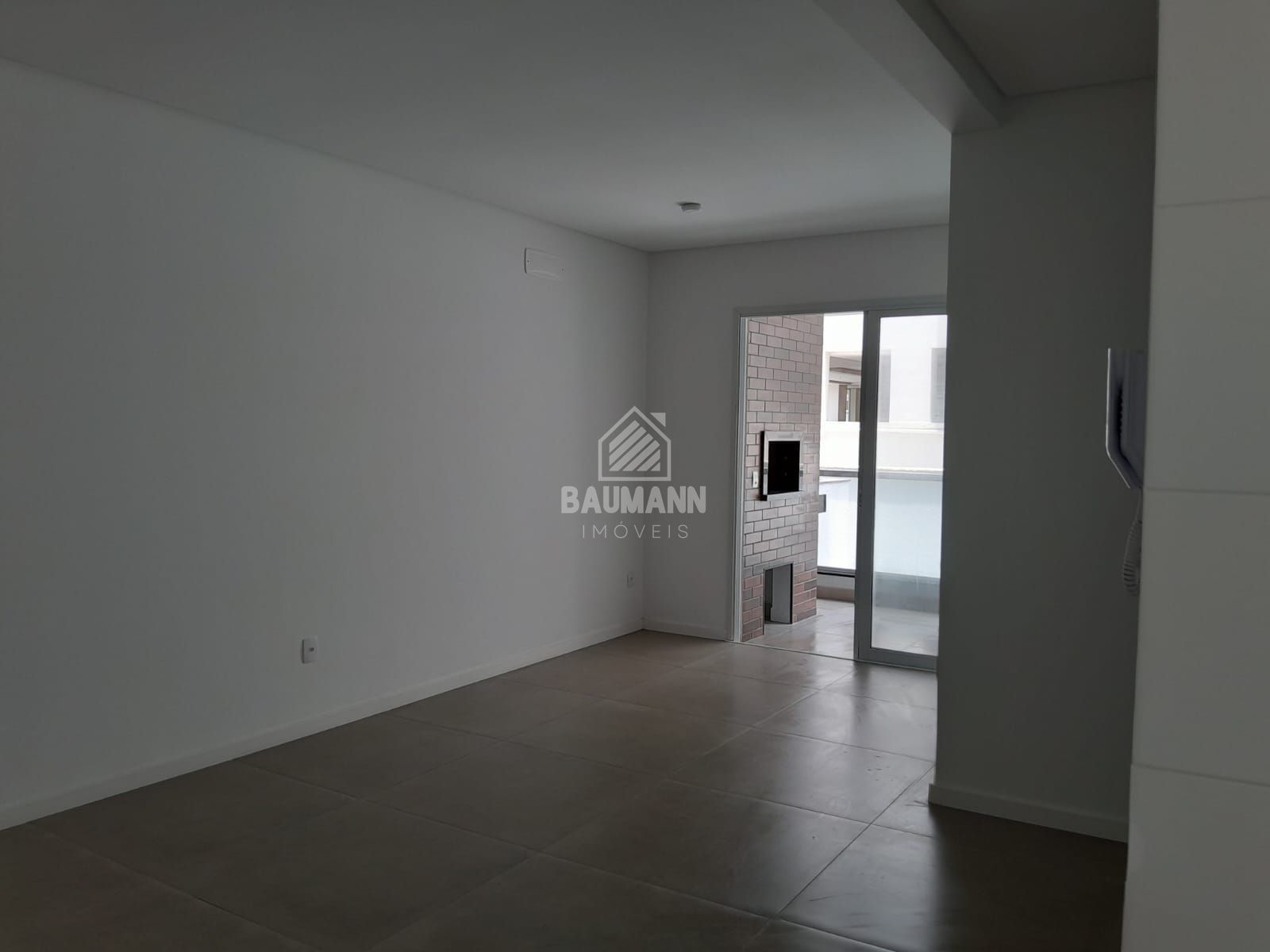 Apartamento à venda com 2 quartos, 67m² - Foto 11