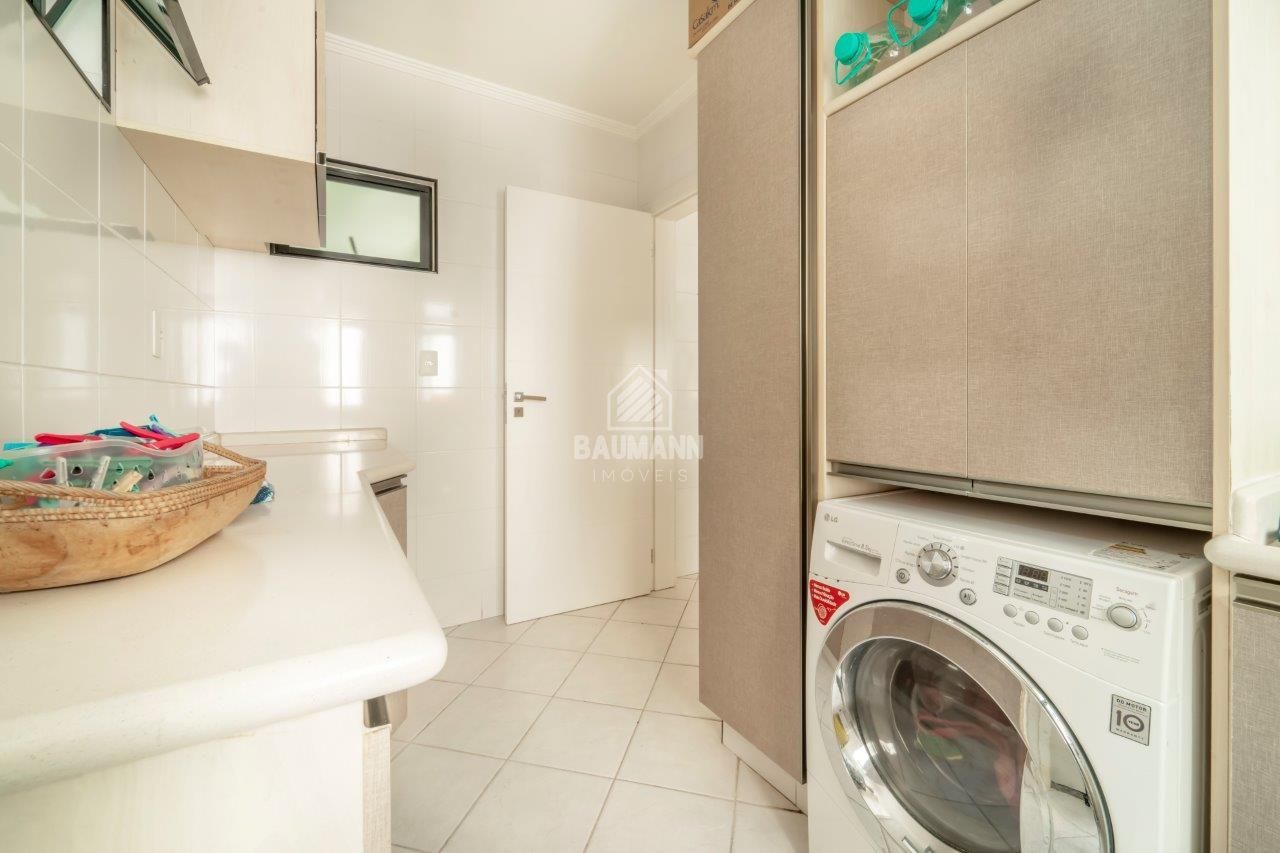 Apartamento à venda com 3 quartos, 180m² - Foto 30