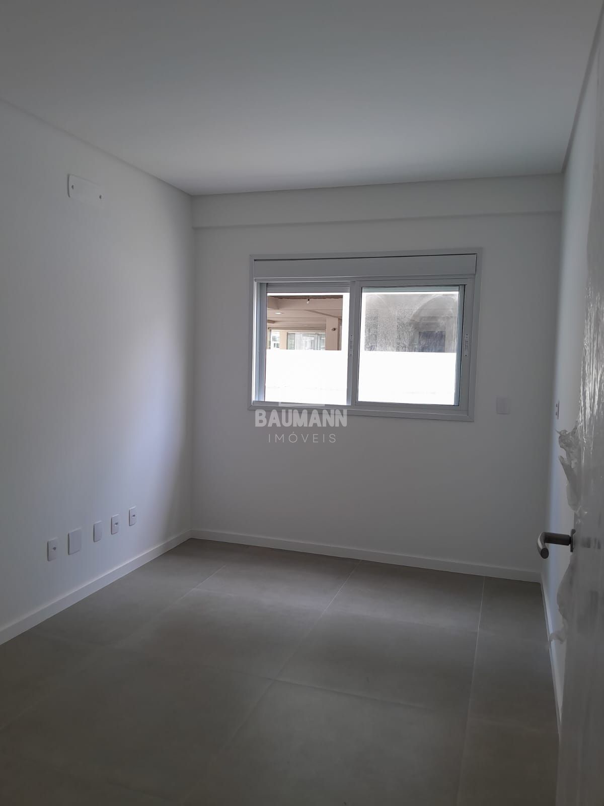 Apartamento à venda com 2 quartos, 67m² - Foto 20