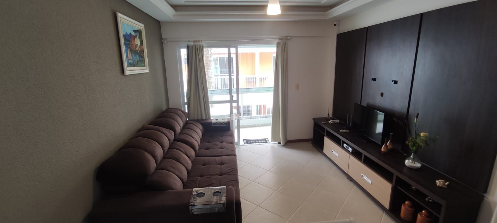 Apartamento para alugar  no Bombas - Bombinhas, SC. Imveis