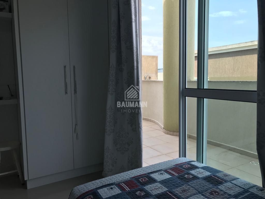 Apartamento à venda com 2 quartos, 150m² - Foto 11