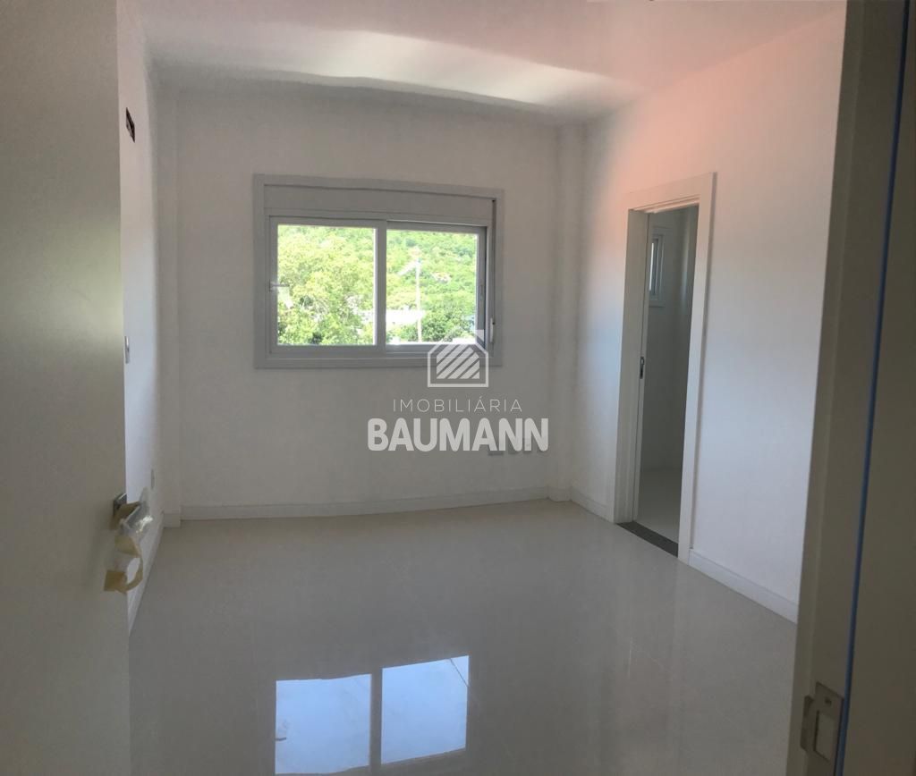 Apartamento à venda com 3 quartos, 156m² - Foto 4