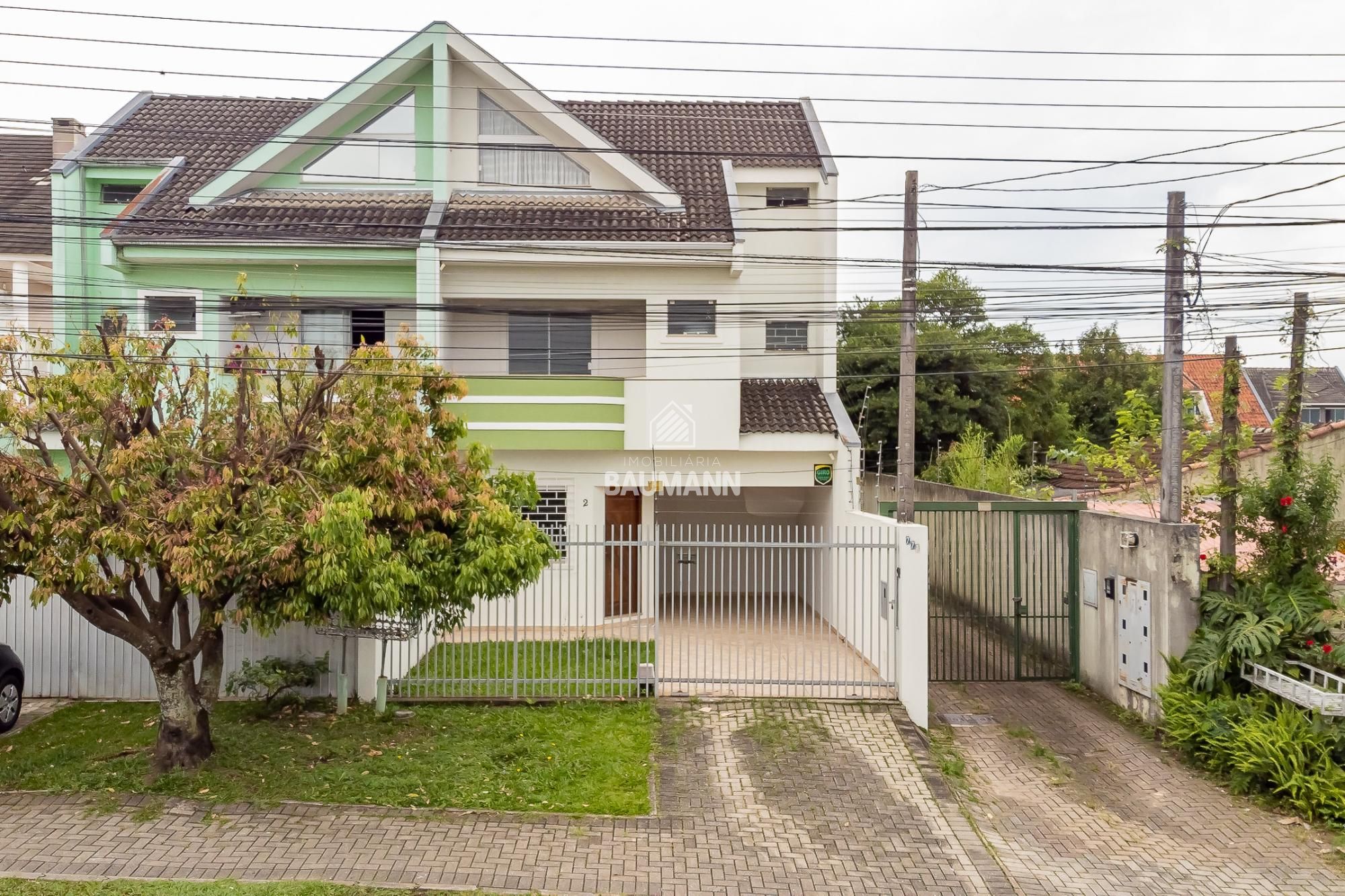 Casa  venda  no Bairro Alto - Curitiba, PR. Imveis