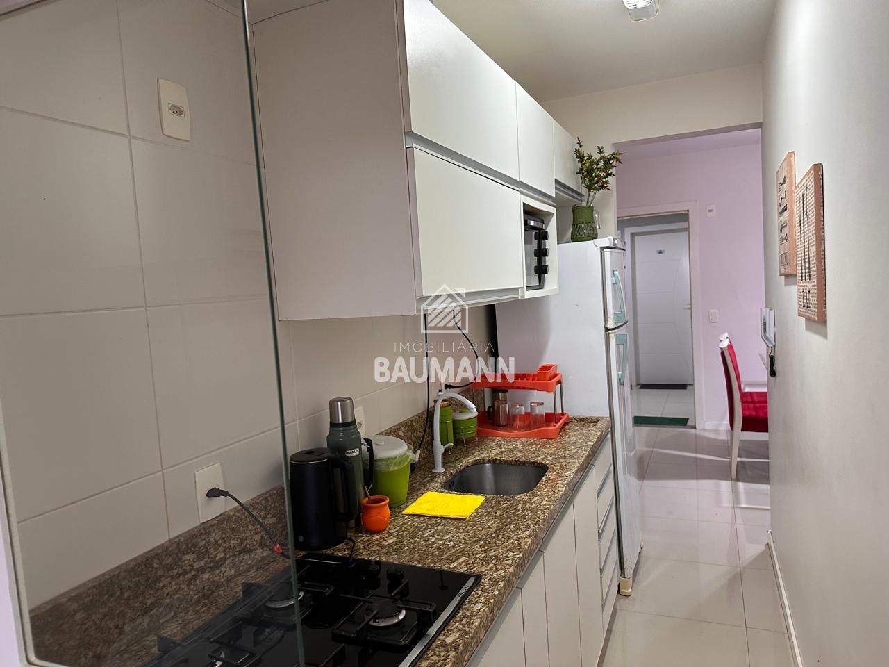 Apartamento à venda com 2 quartos, 70m² - Foto 7