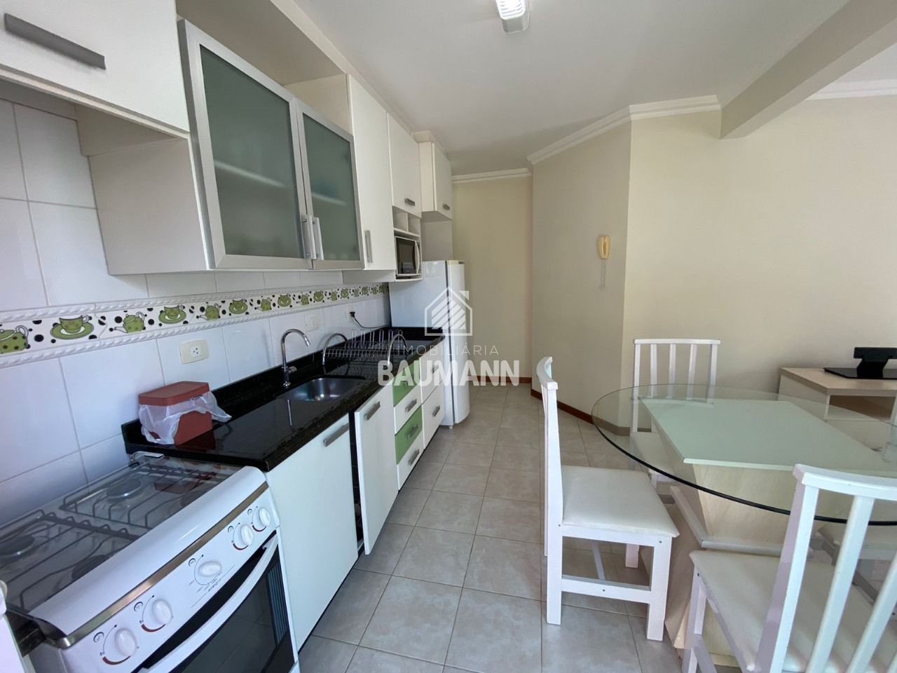 Apartamento à venda com 2 quartos, 67m² - Foto 9