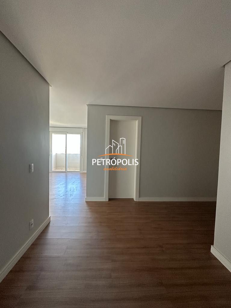 Apartamento à venda com 3 quartos, 176m² - Foto 22