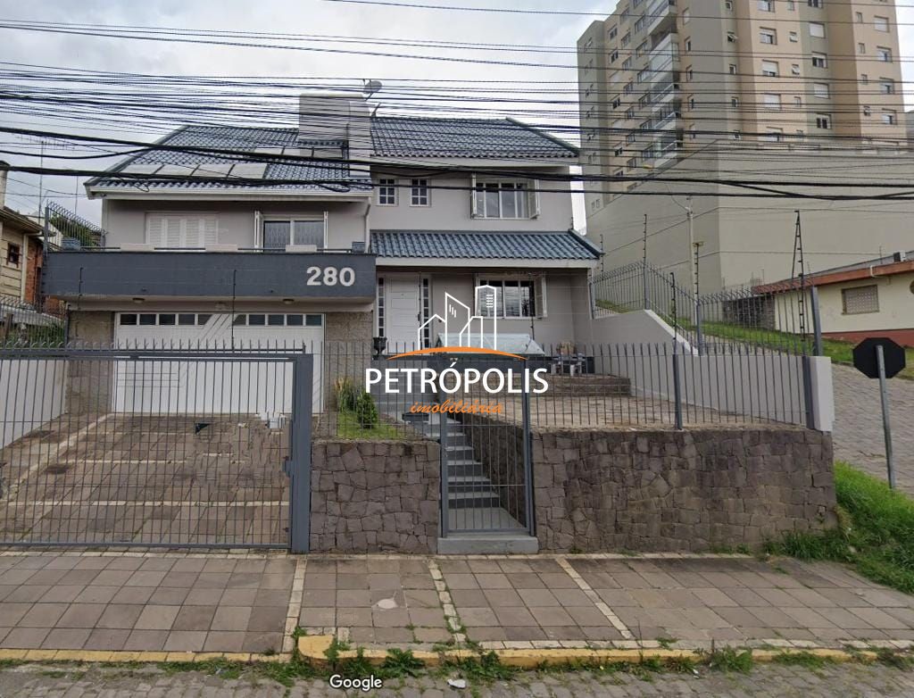 Casa  venda  no Jardim Amrica - Caxias do Sul, RS. Imveis