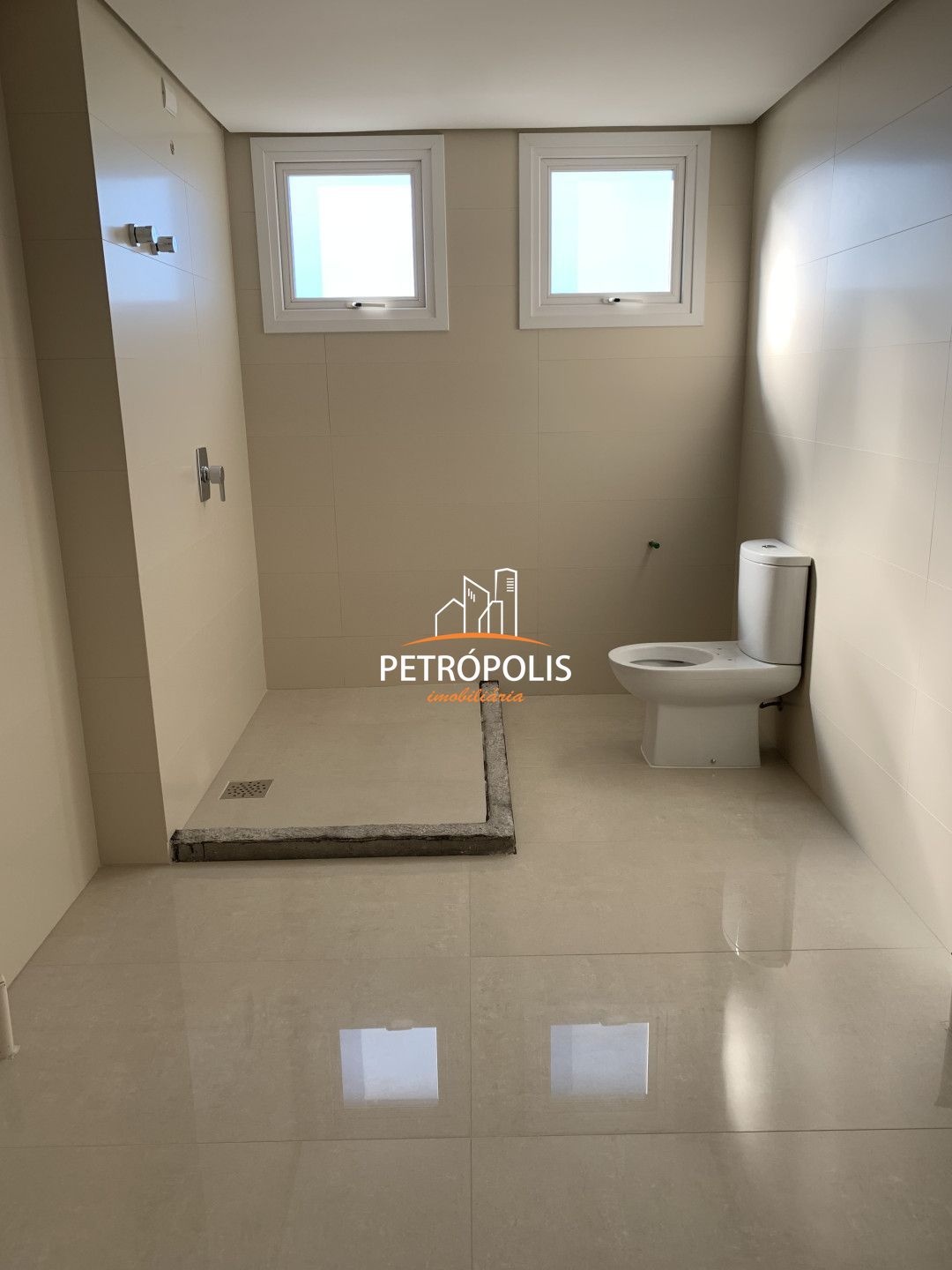 Apartamento à venda com 3 quartos, 207m² - Foto 48