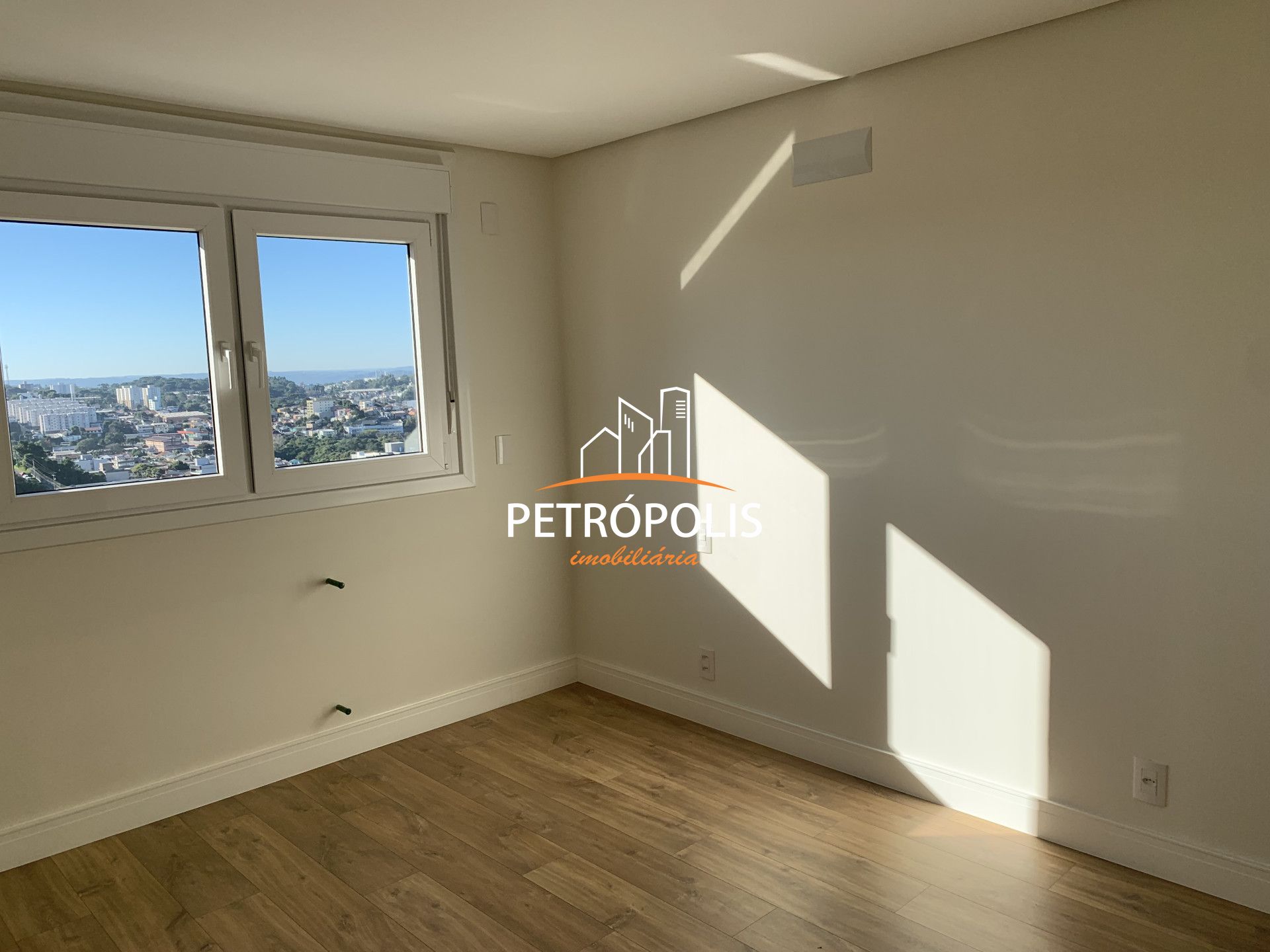 Apartamento à venda com 3 quartos, 207m² - Foto 52