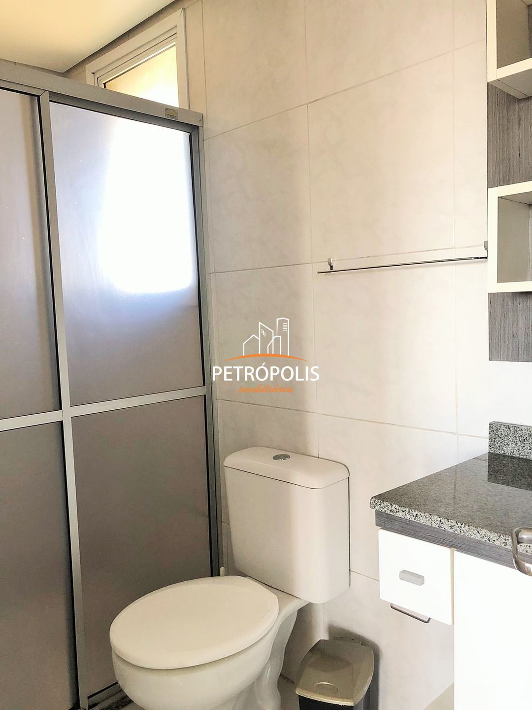 Apartamento à venda com 1 quarto, 43m² - Foto 11