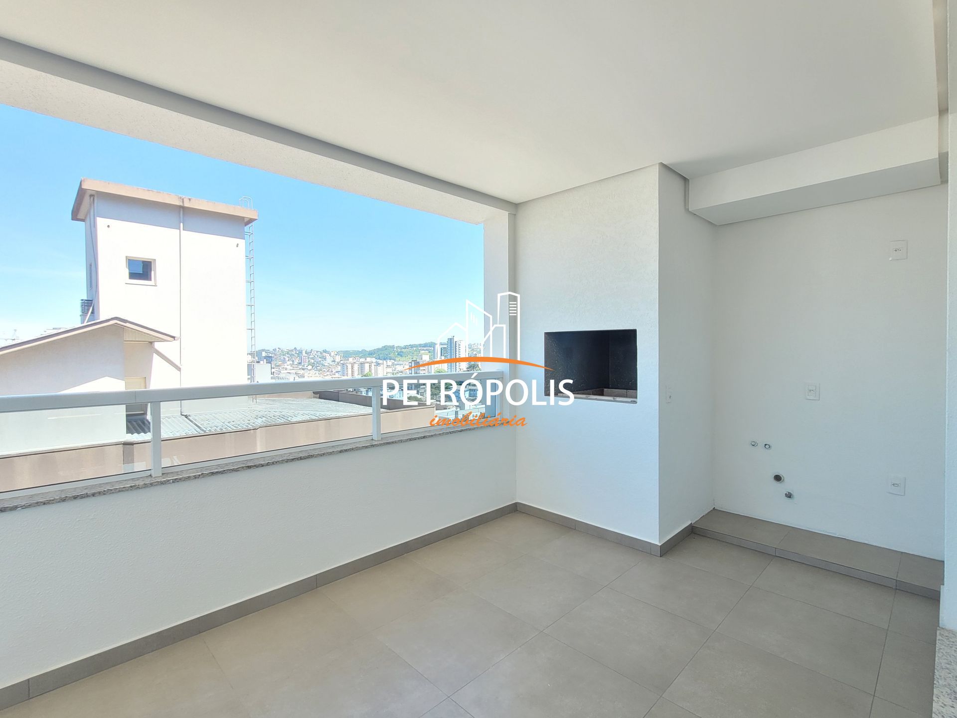 Apartamento à venda com 3 quartos, 180m² - Foto 25