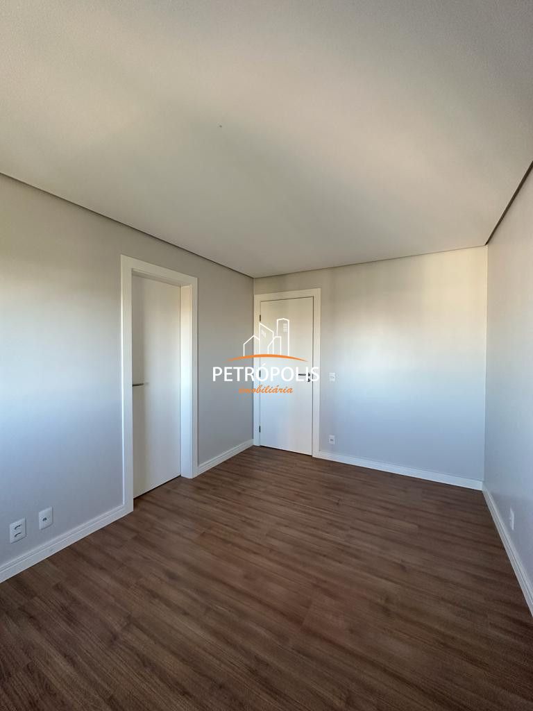 Apartamento à venda com 3 quartos, 176m² - Foto 13