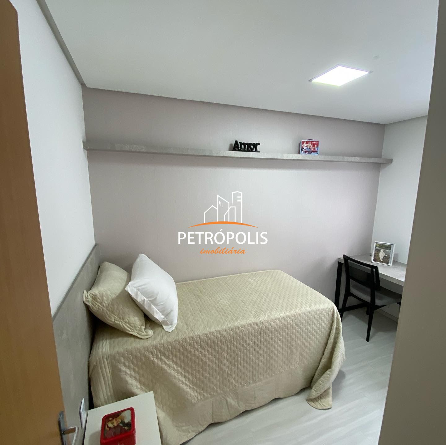 Apartamento à venda com 2 quartos, 59m² - Foto 31