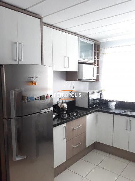 Apartamento à venda com 2 quartos, 60m² - Foto 5