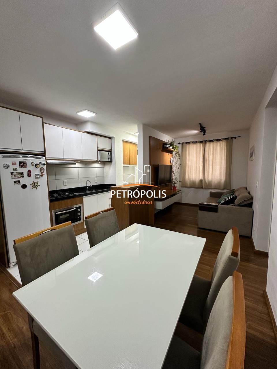 Apartamento à venda com 2 quartos, 50m² - Foto 8