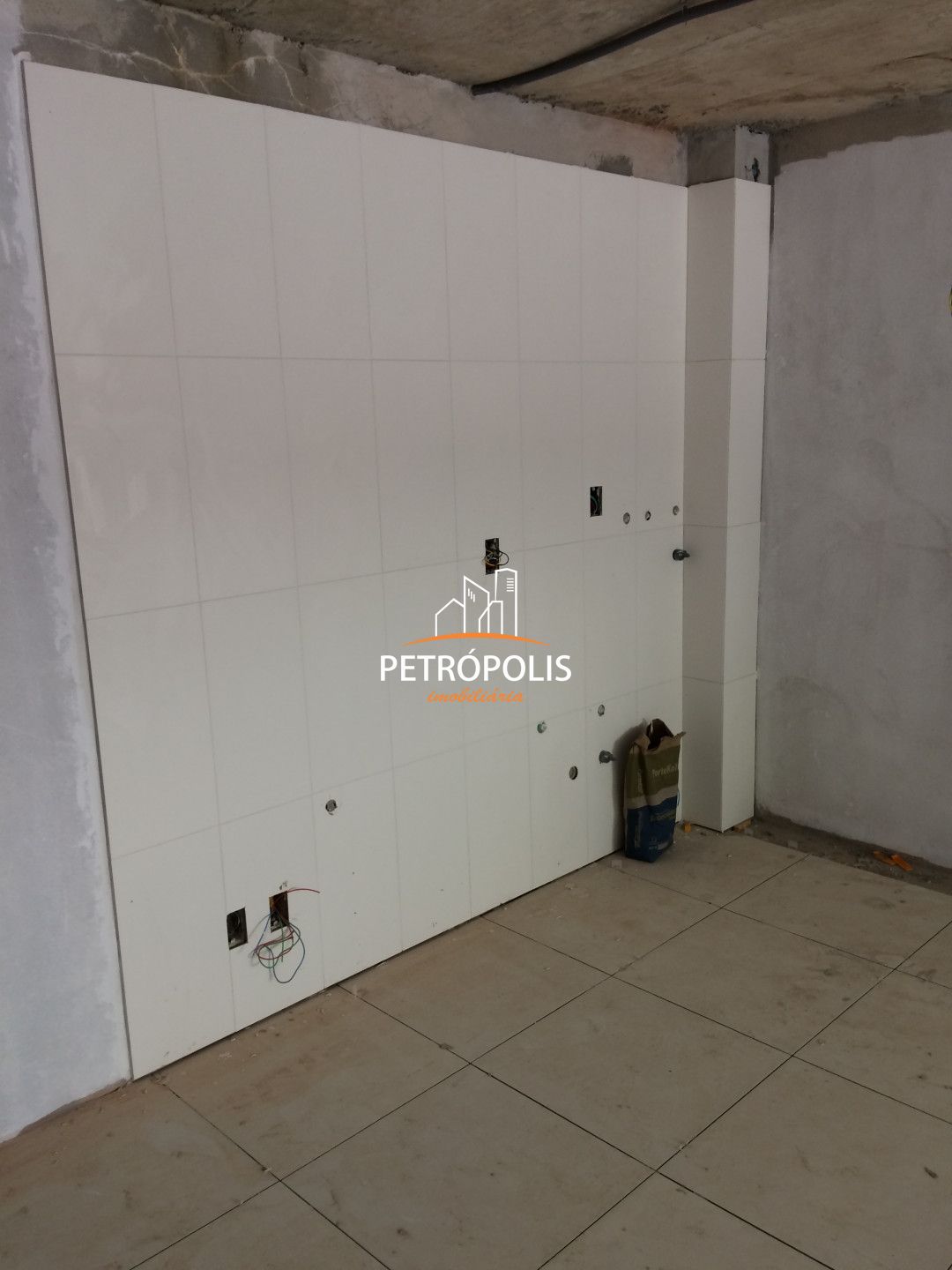 Apartamento à venda com 1 quarto, 47m² - Foto 23