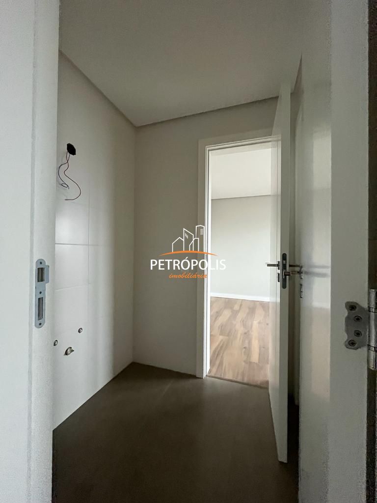 Apartamento à venda com 3 quartos, 174m² - Foto 35