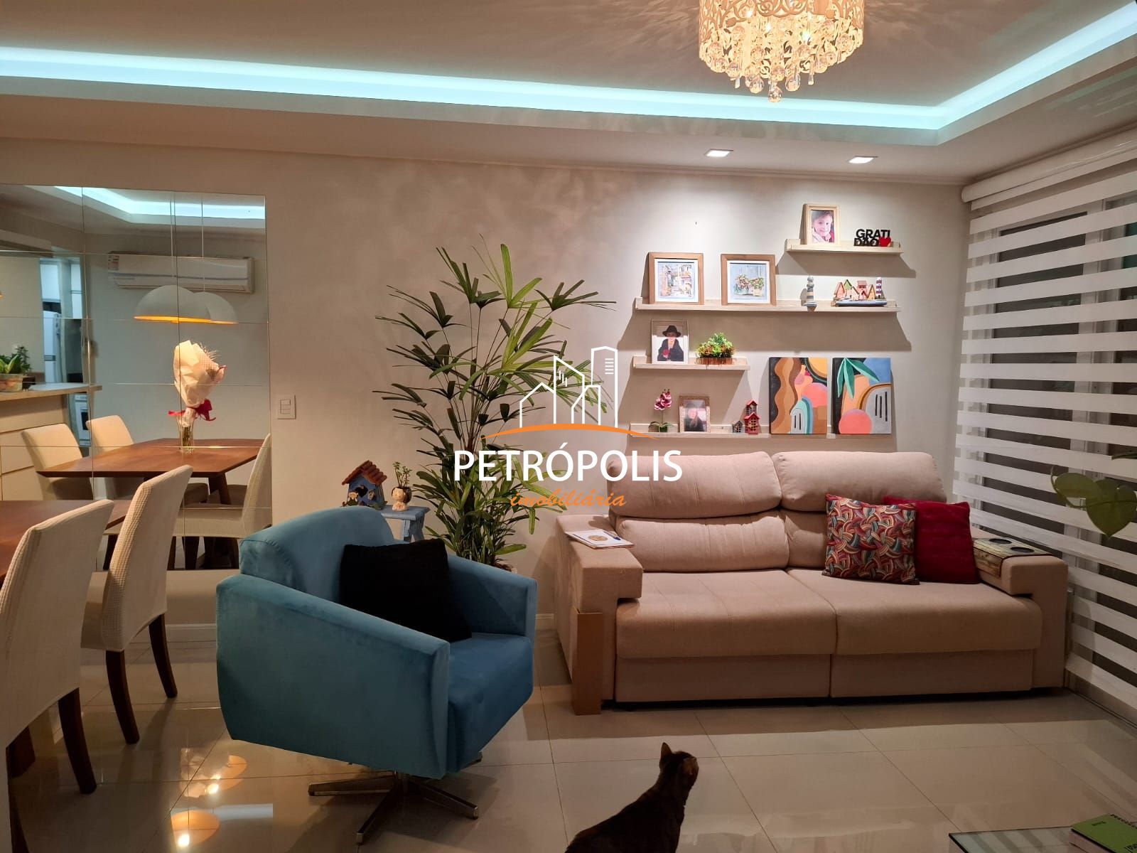 Apartamento com 3 Dormitórios à venda, 92 m² por R$ 750.000,00 Apartamento com 3 Dormitórios à venda, 92 m² por R$ 750.000,00