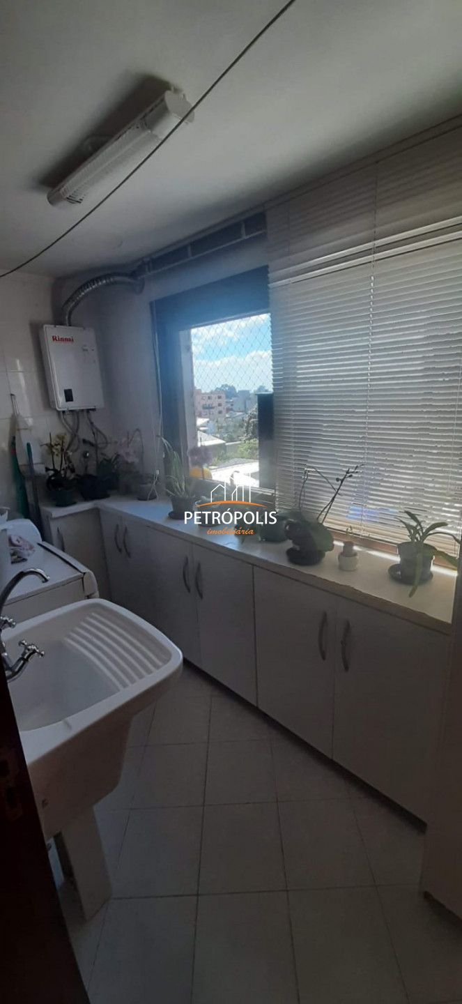 Apartamento à venda com 2 quartos, 76m² - Foto 3